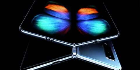 Galaxy Fold الهاتف القابل للطي قادم من المستقبل 4